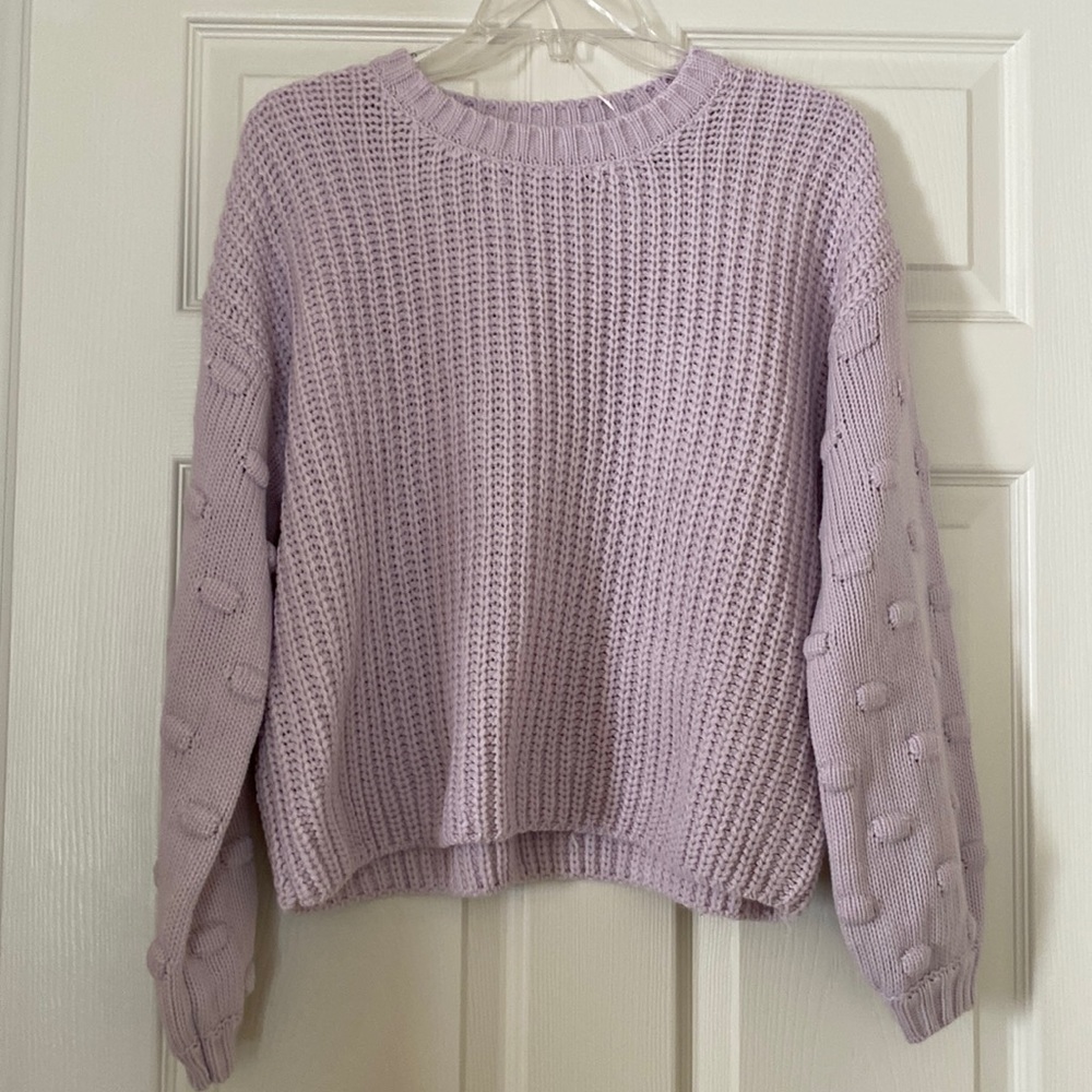Cropped lilac sweater